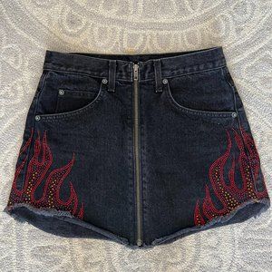 Carmar Black Front Zip Skirt Size 27